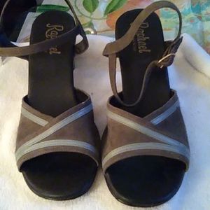 Ladies shoes
